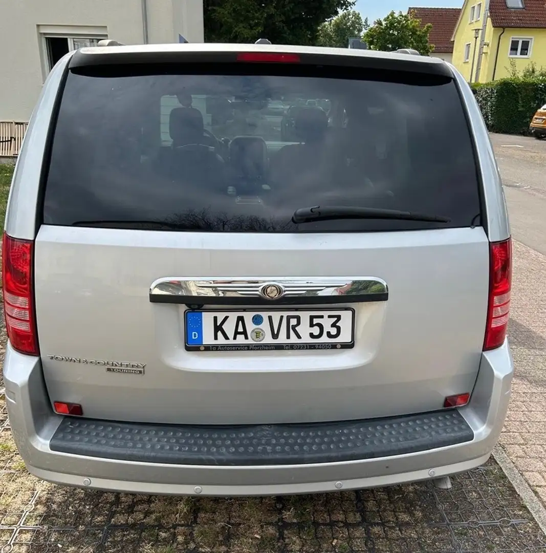 Chrysler Town & Country Touring 3,8l V6 Silber - 2