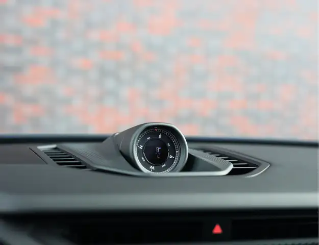 Porsche Cayenne view 5