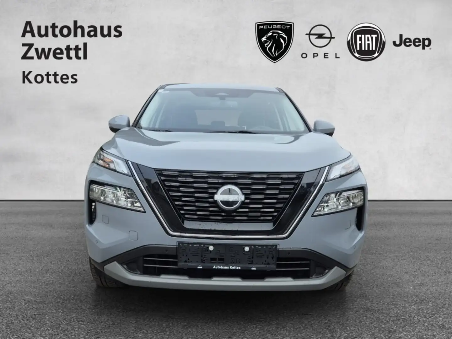 Nissan X-Trail Range Extender 1,5 VC-T e-Power Acenta *AHV*Winterräder* Grau - 2