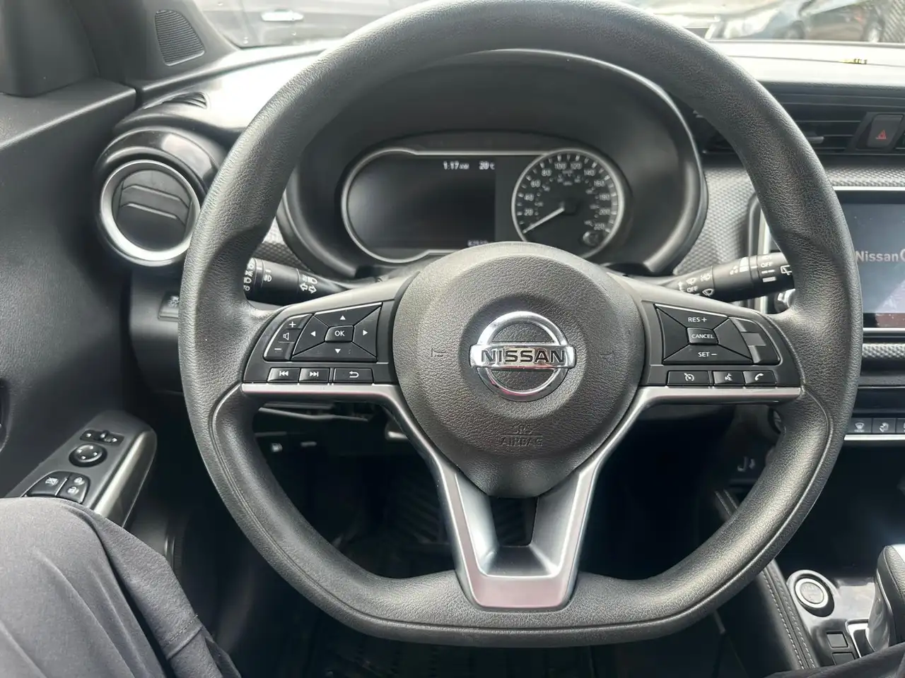 Nissan Kicks снимка Nissan Kicks
