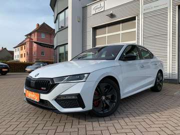 2.0TSI DSG RS Navi+Matrix+Winterpaket