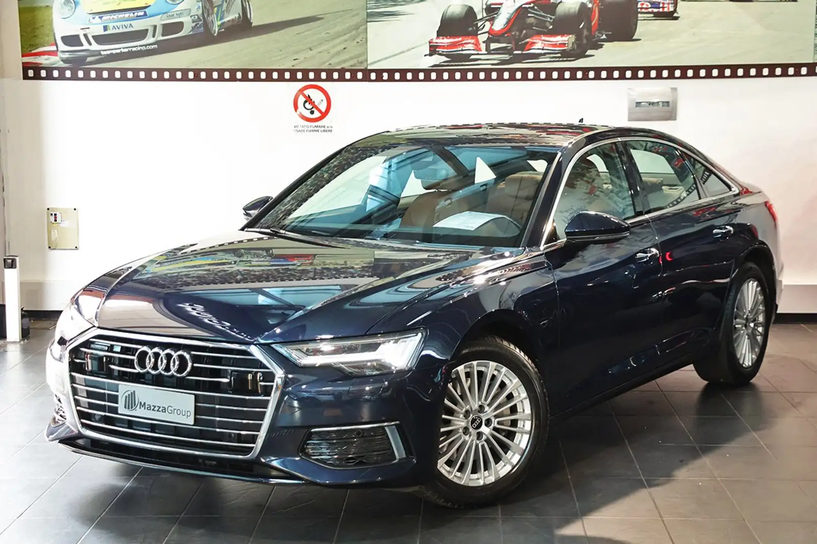 Audi A6 45 TFSI Quattro ultra S-Tronic Business Design Blu/Azzurro - 1