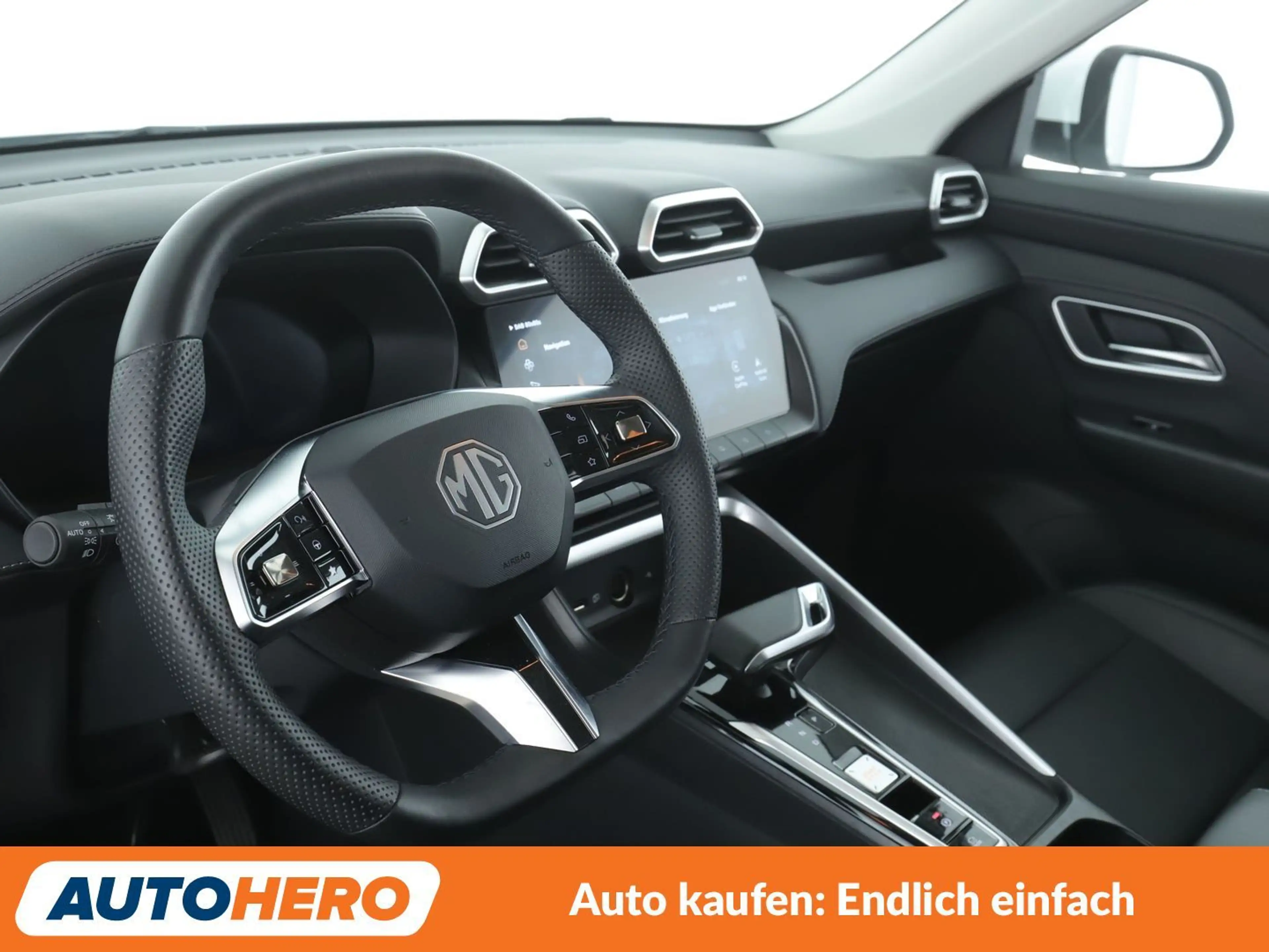 MG ZS 1.5 Turbo Luxury Aut.*NAVI*LED*ACC* — photo 11