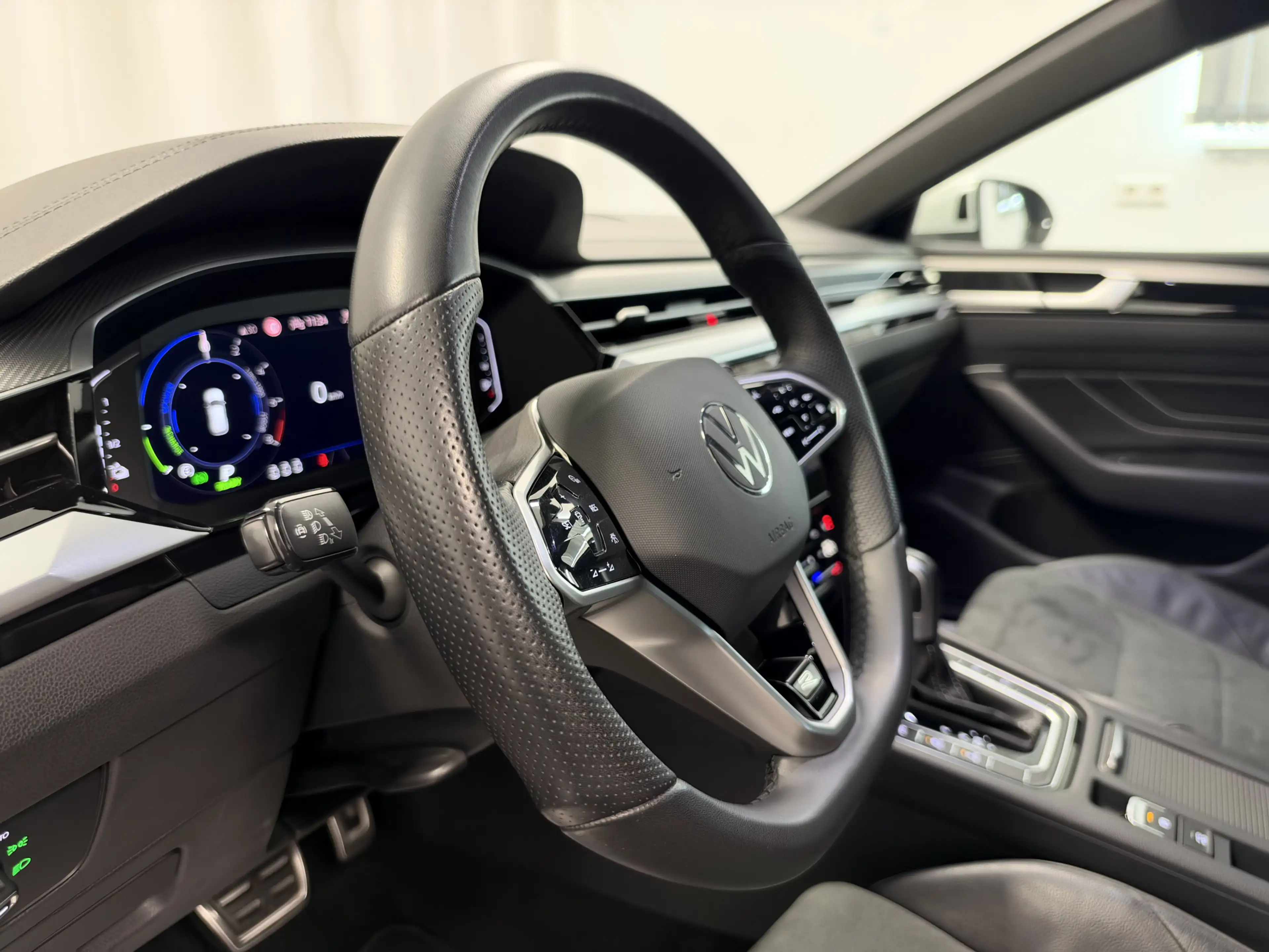 Volkswagen Arteon SB 1.4 eHybrid GTE DSG R-Line Standheiz. — photo 10