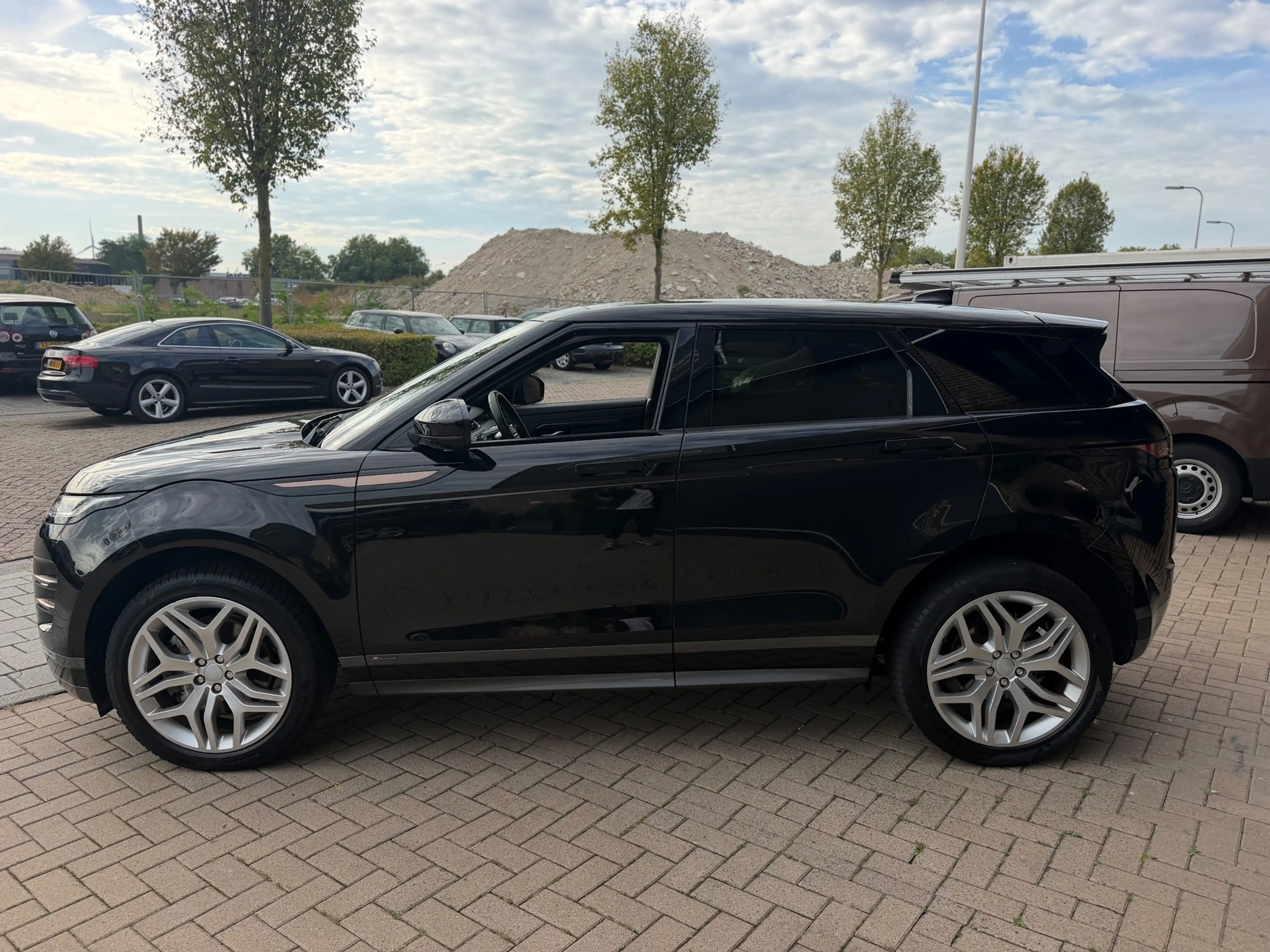 Land Rover Range Rover Evoque 2.0 P200 AWD R-Dynamic 200PK Automaat 4x4 Panorama — photo 15