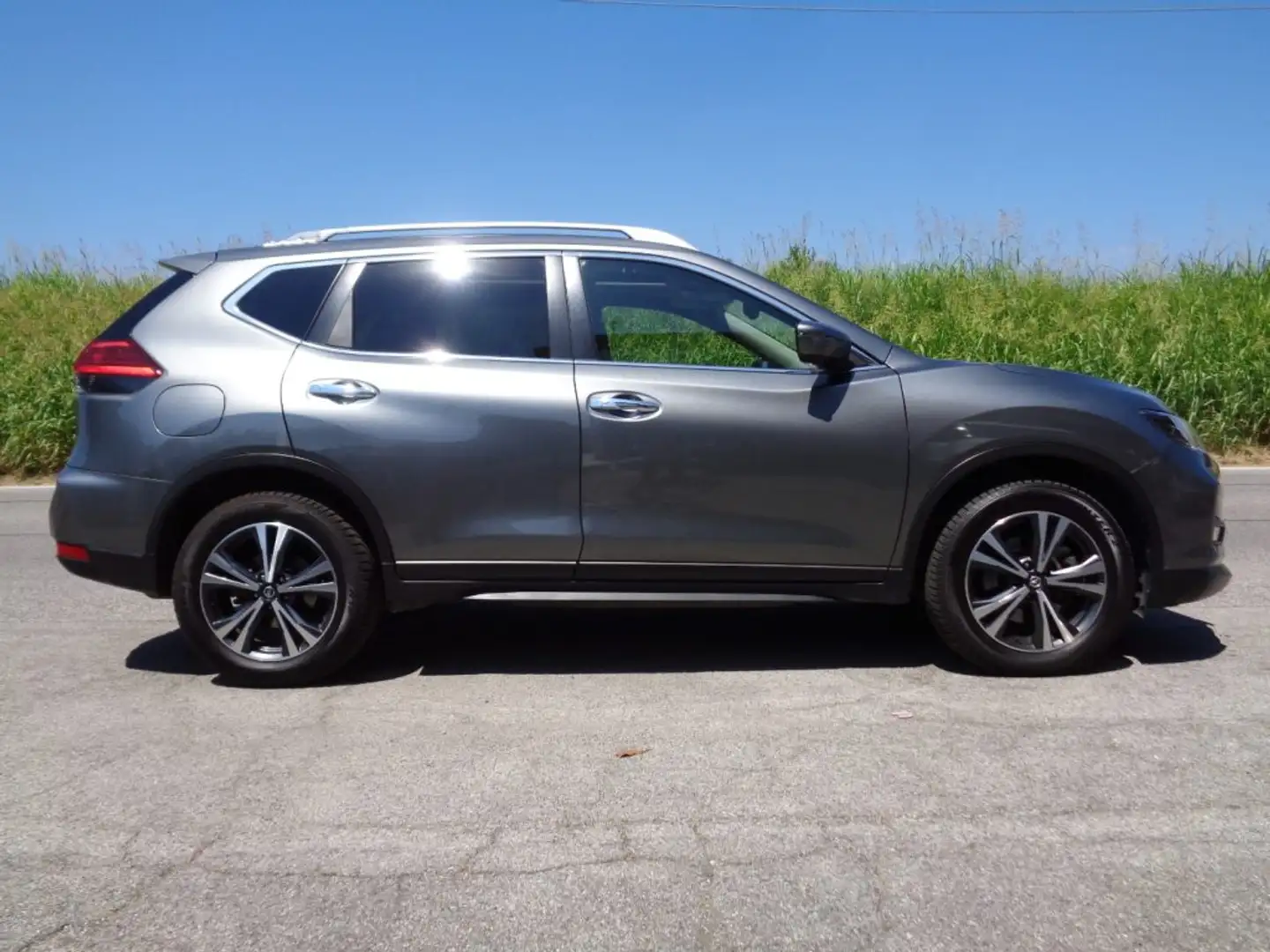 Nissan X-Trail dCi 7 Posti 4x4,PREZZO VALIDO FINO 05.07, GARANZIA Gris - 2