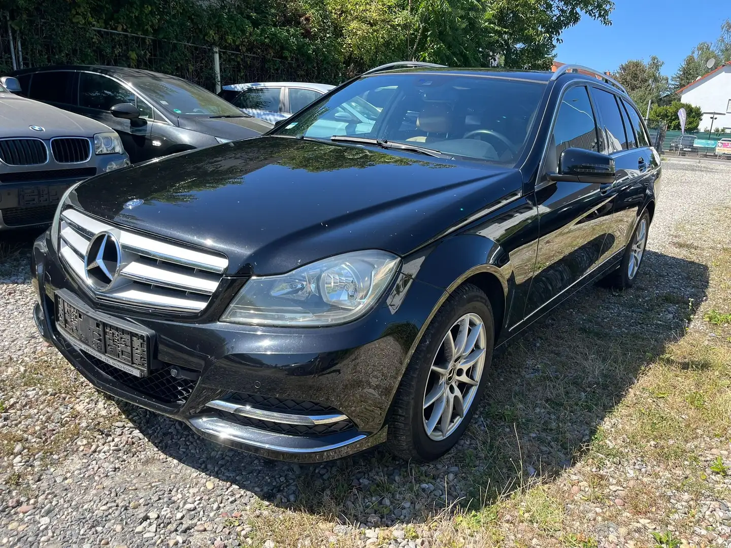 Mercedes-Benz C 180 T BlueEFFICIENCY Schwarz - 2