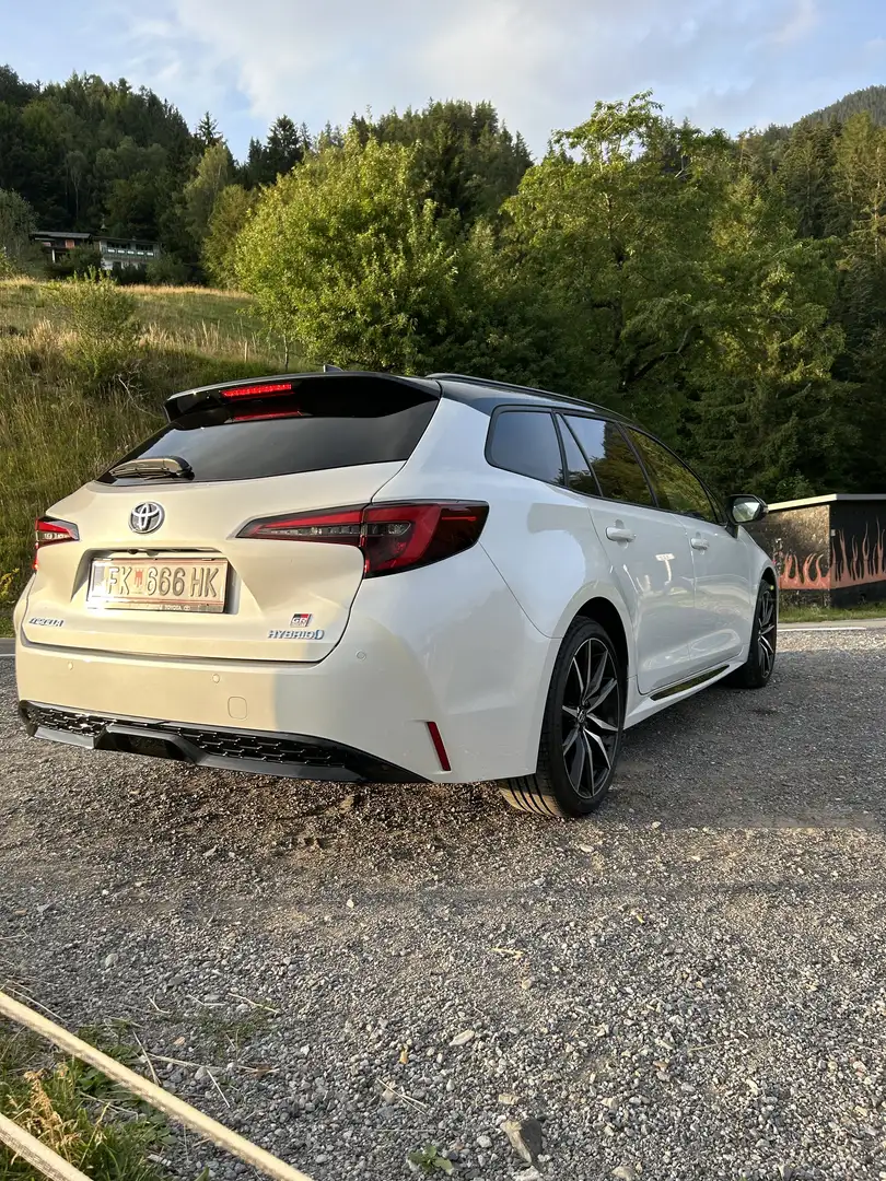 Toyota Corolla 2,0 Touring Sports Hybrid GR-Sport - 2