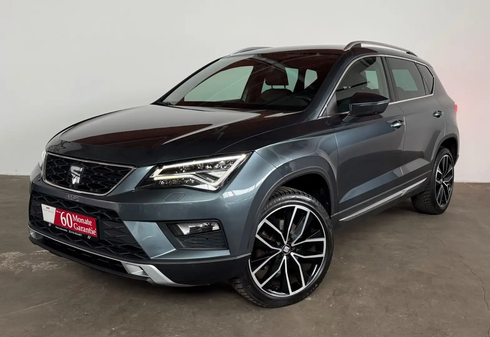 SEAT Ateca ATECA XCELLENCE 2.0 TDI 4DRIVE ACC LANE AHK 8ALU Grau - 1