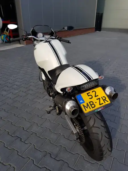 Ducati Monster 600 - foto 3