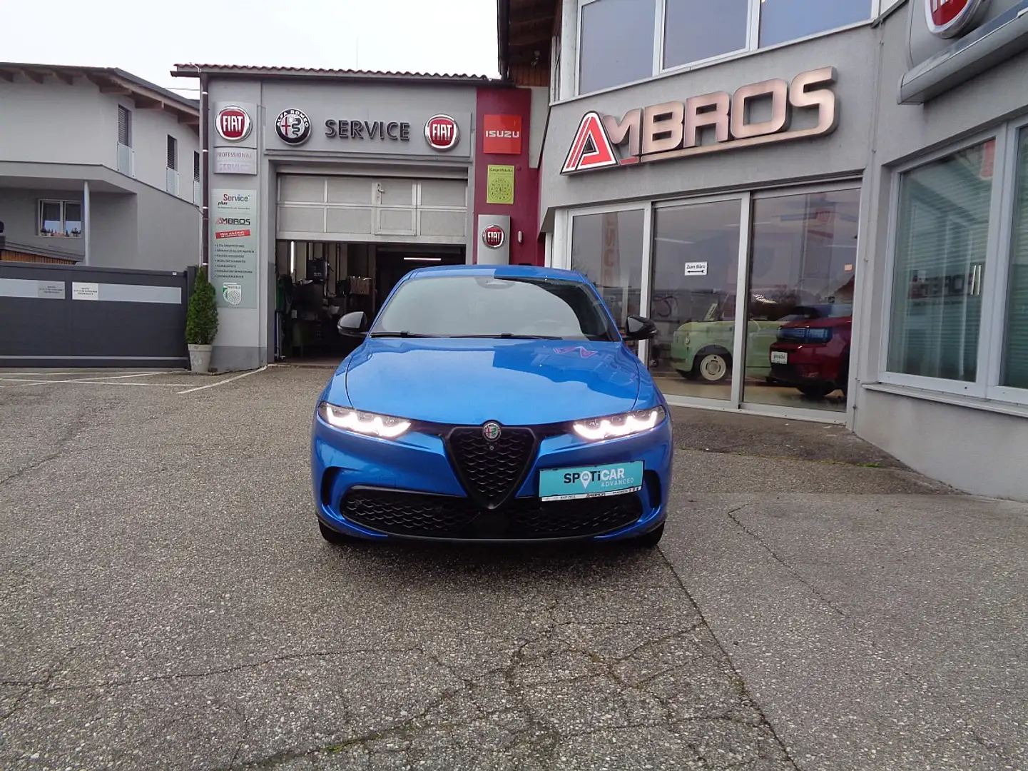 Alfa Romeo Tonale Veloce 1.5 T4 48V MHEV VGT DCT Automatik Blau - 2
