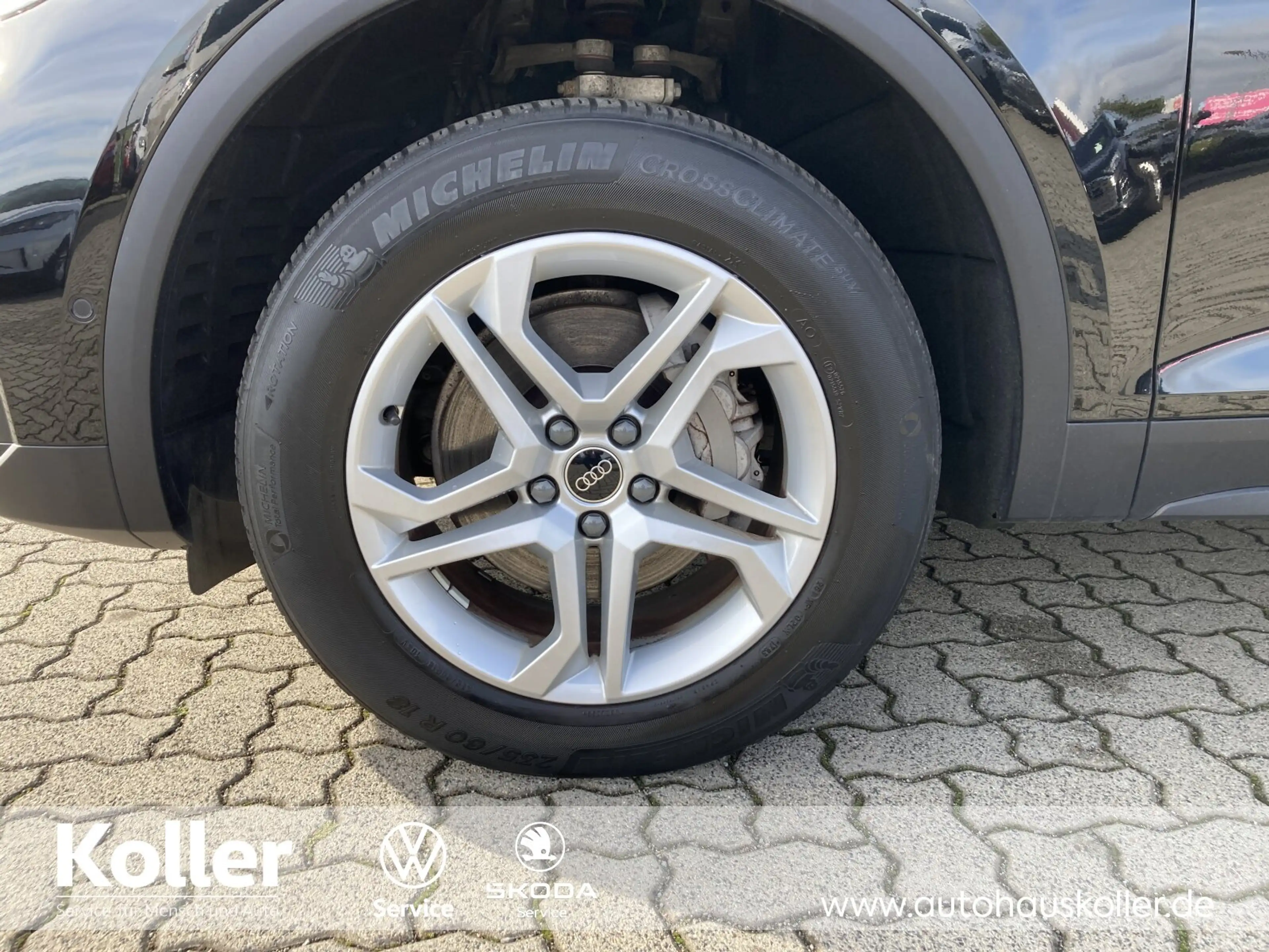Audi Q5 Q5 40 TFSI quattro MatrixLED Standheizung ACC — photo 7
