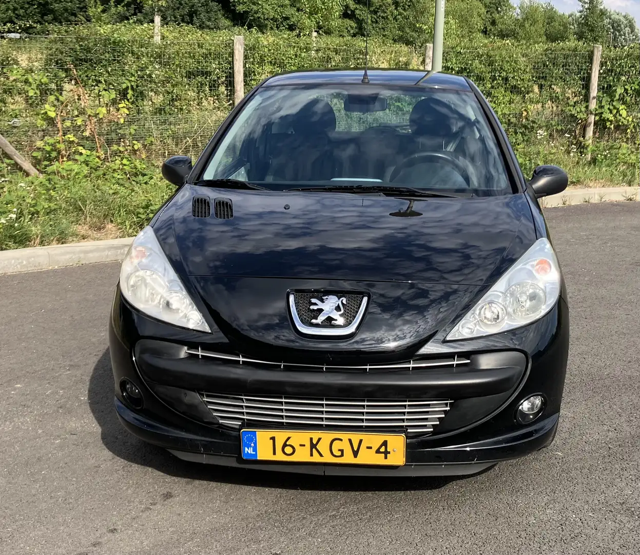 Peugeot 206 + 1.4 XS - Airco - APK nieuw! Rood - 2