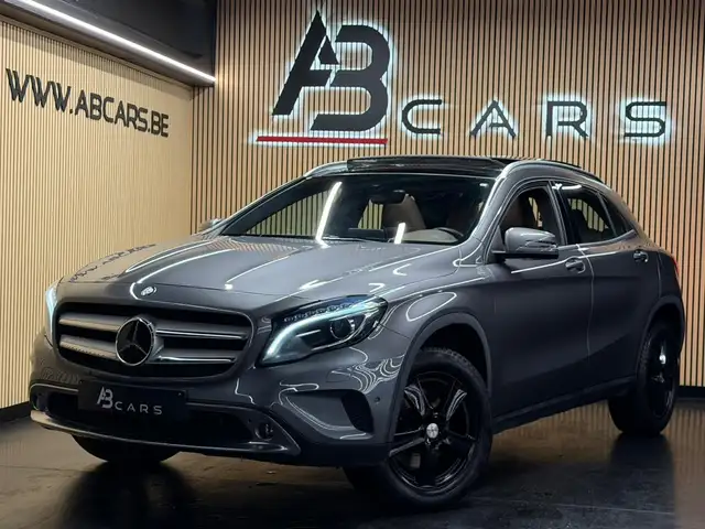 Mercedes-Benz GLA 250