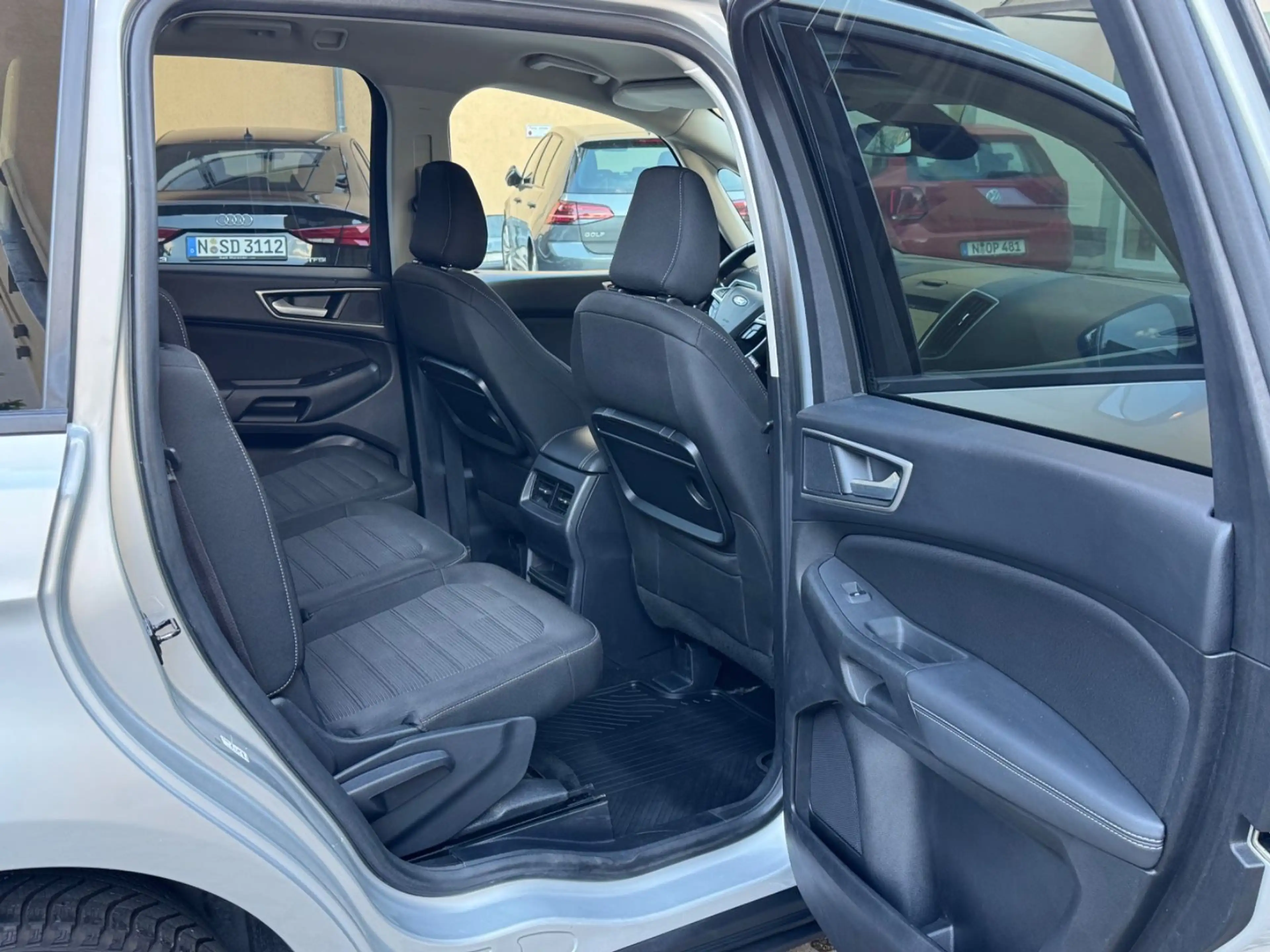 Ford Galaxy 2.0 TDCI 110 KW Automatik PDC Navi 7 Sitz — photo 10
