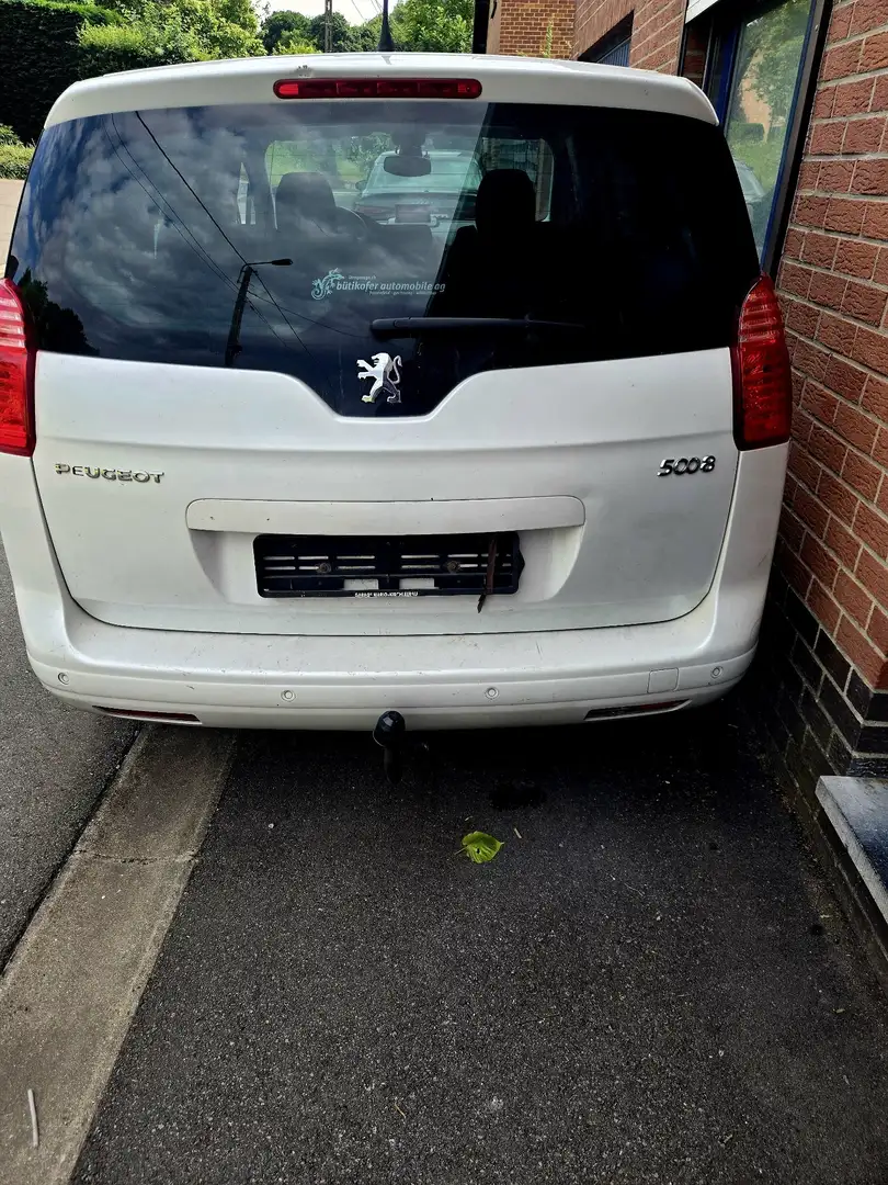 Peugeot 5008 1.6i Premium Plus - 1