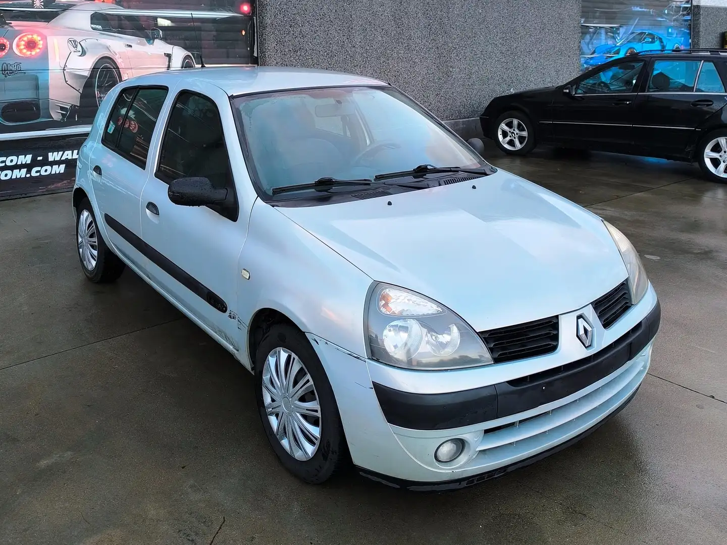Renault Clio 1.4i Automatique Srebrny - 2