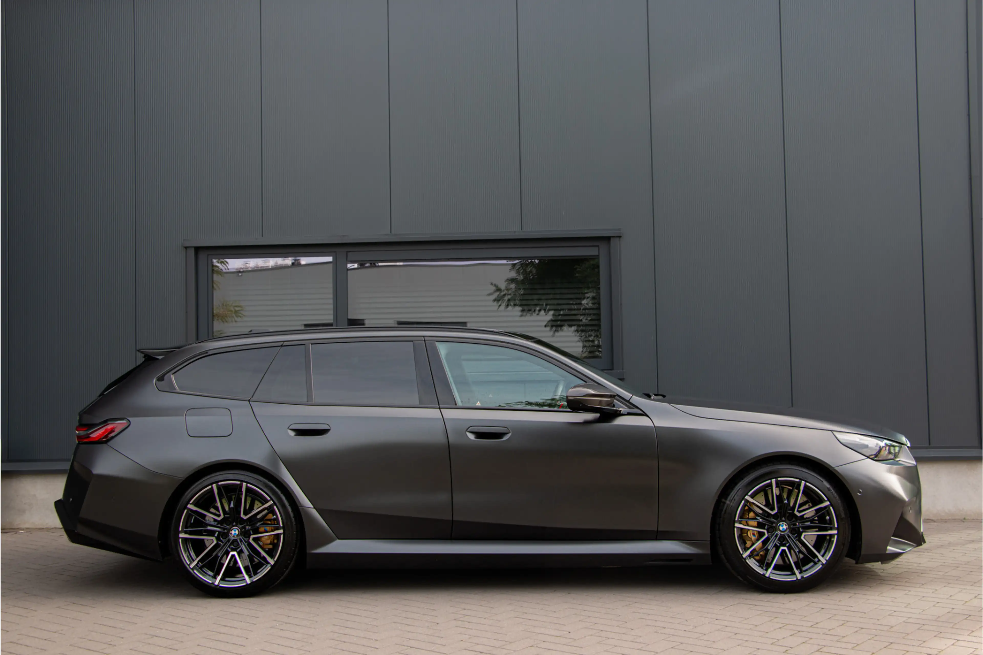 BMW M5 Touring 727PK | Keramische | NL Auto | BTW | M Dri — photo 2
