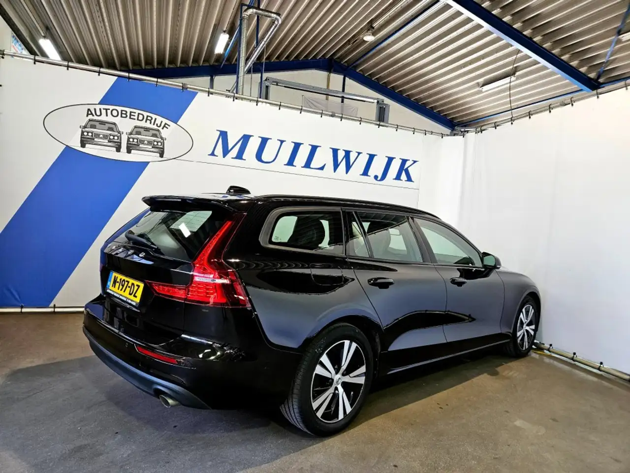 Volvo V60 2.0 B3 Momentum Advantage / CarPlay / Navi / NL Au, миниатюра 17
