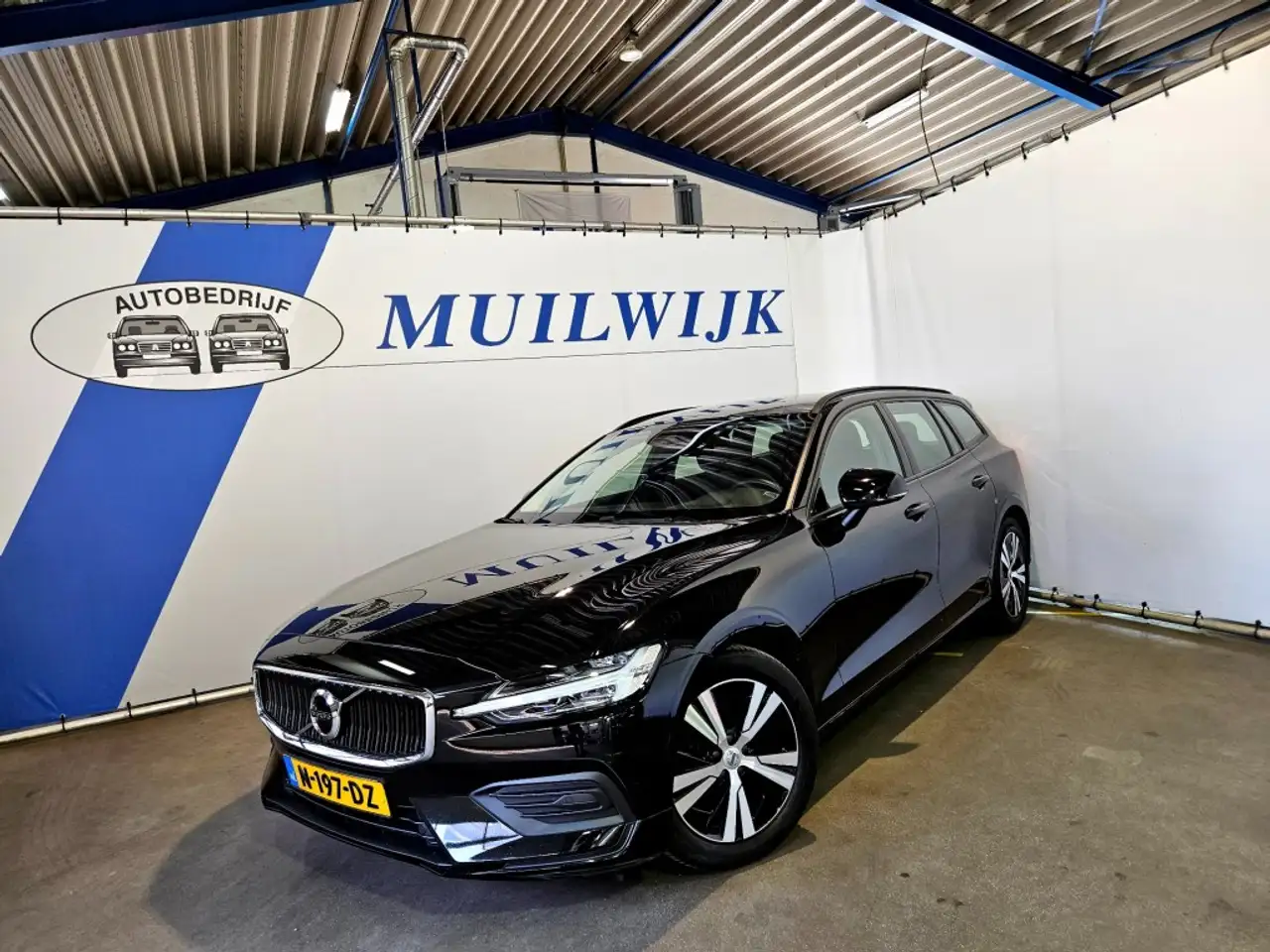 Volvo V60 2.0 B3 Momentum Advantage / CarPlay / Navi / NL Au, миниатюра 5