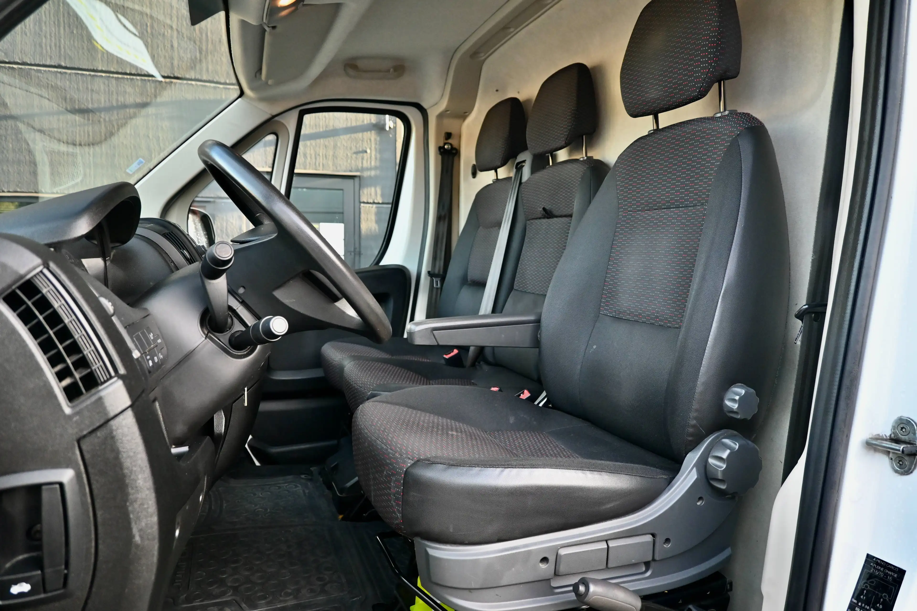 Citroen Jumper 2.2 BlueHDi L2H2 BTW21% - Facelift - Airco - Dakrek - CruiseControl — photo 12