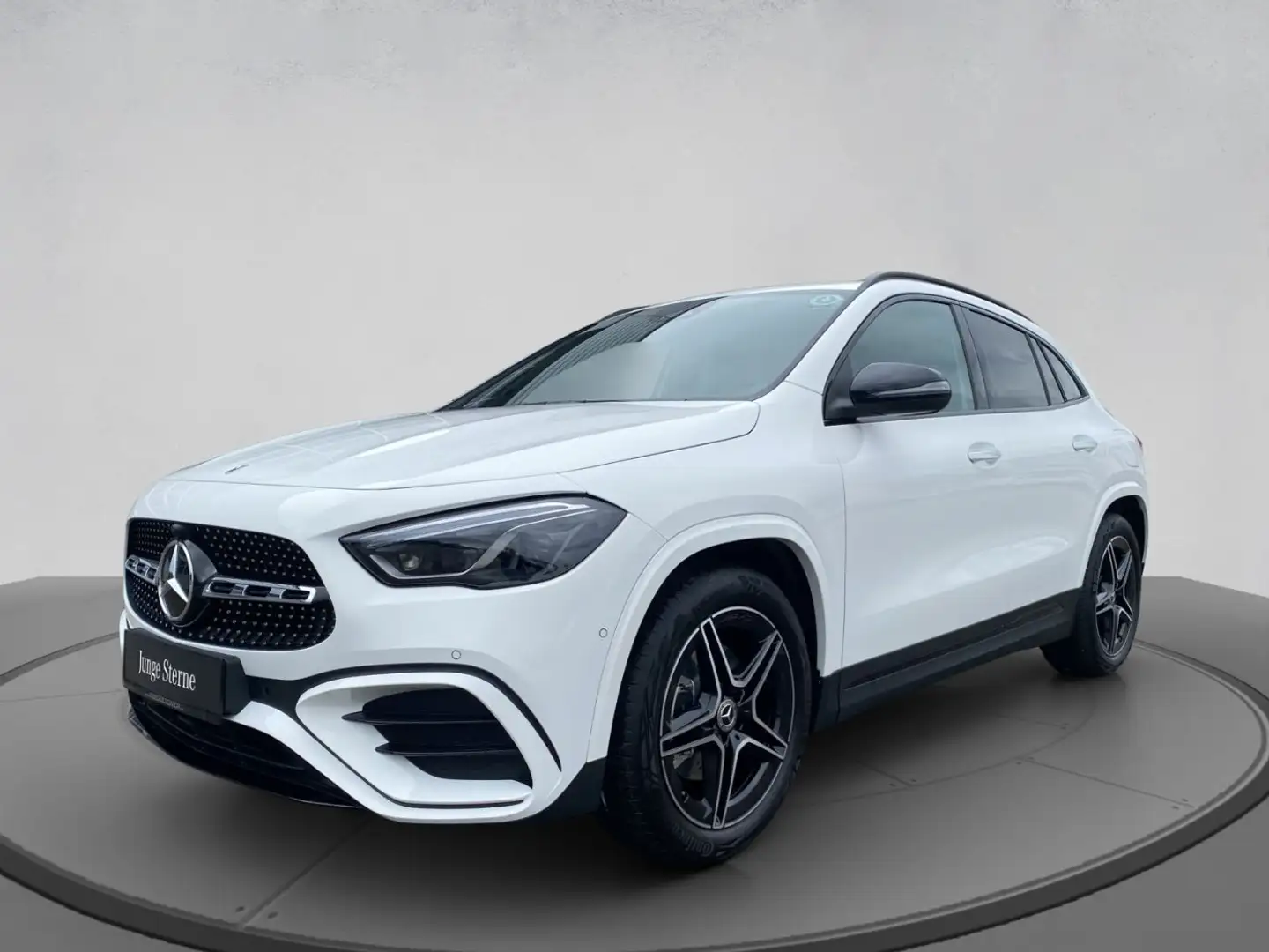 Mercedes-Benz GLA 200 d 4MATIC Österreich-Edition AMG Line Weiß - 2