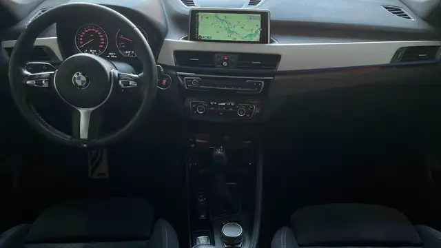 BMW X1 view 10