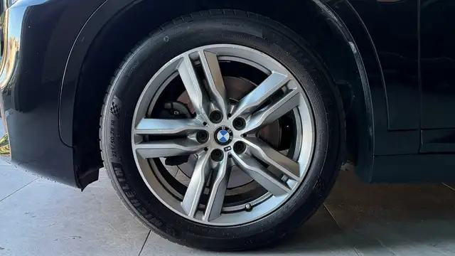 BMW X1 view 5
