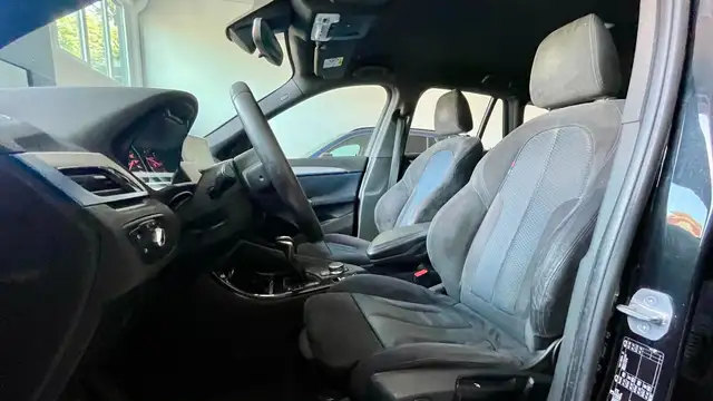 BMW X1 view 11