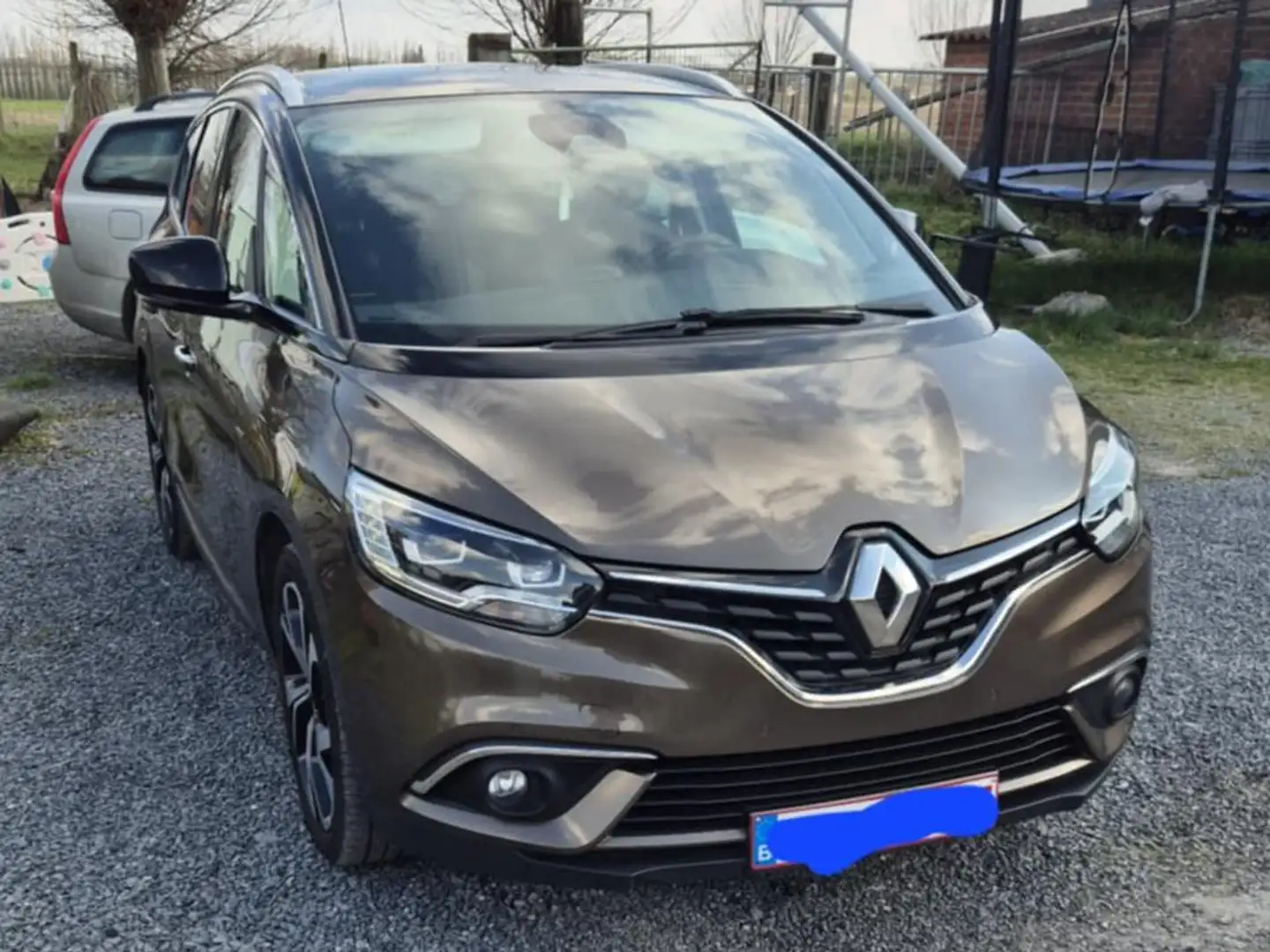 Renault Grand Scenic Grand Scenic ENERGY TCe 140 BOSE EDITION Brun - 1