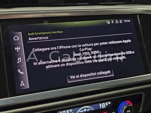 Audi Q3 view 13