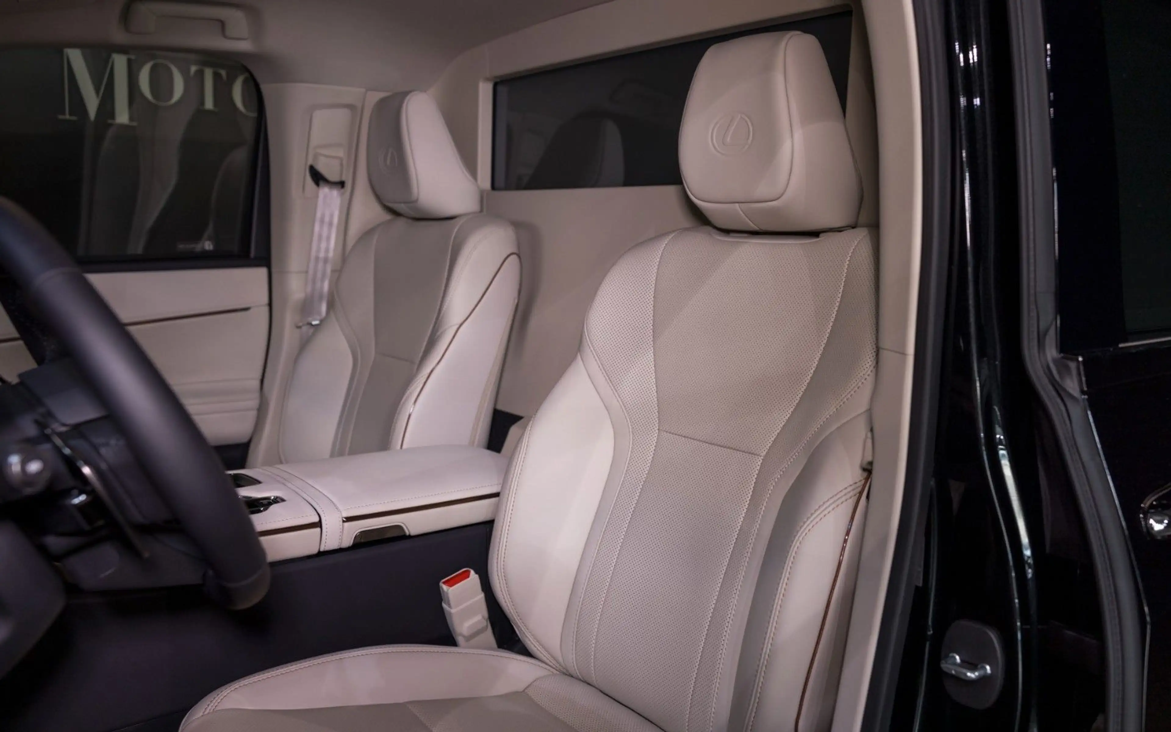 Lexus LM 350h LUXURY | 4-SEATS - FIRSTCLASS | NEW MY26 — photo 13