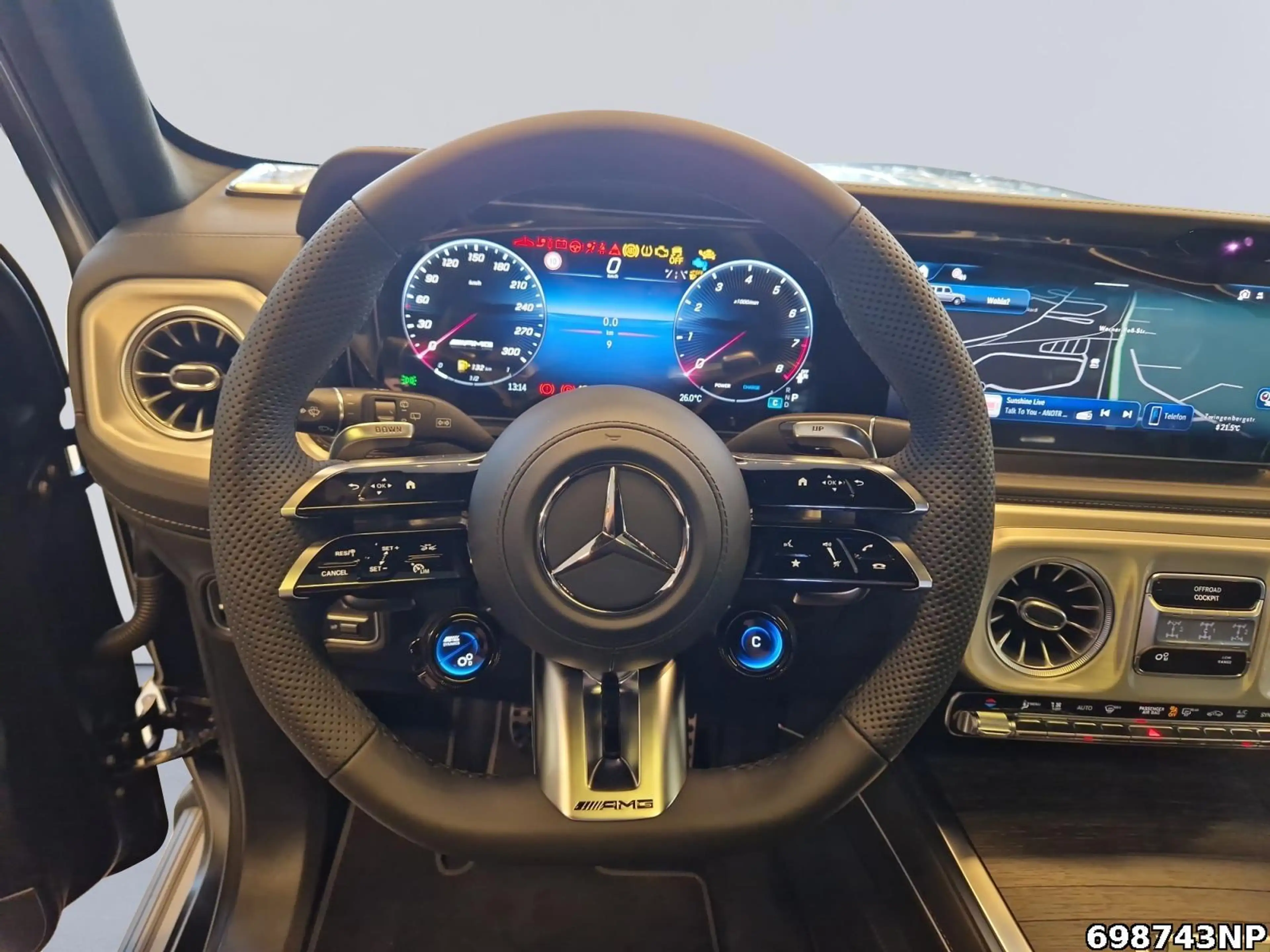 Mercedes-Benz G 63 AMG G 63 MULTIKONTUR+SUPERIOR+BURMESTER+22" — photo 9