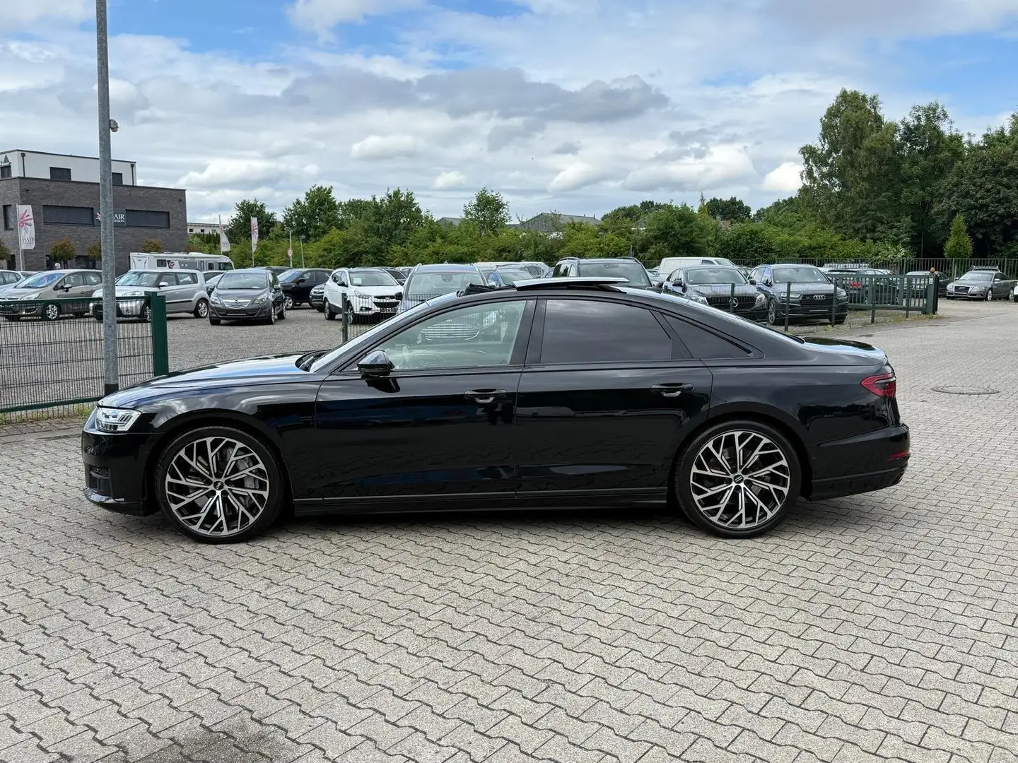 Audi A8 60 TDI quattro Noir - 2