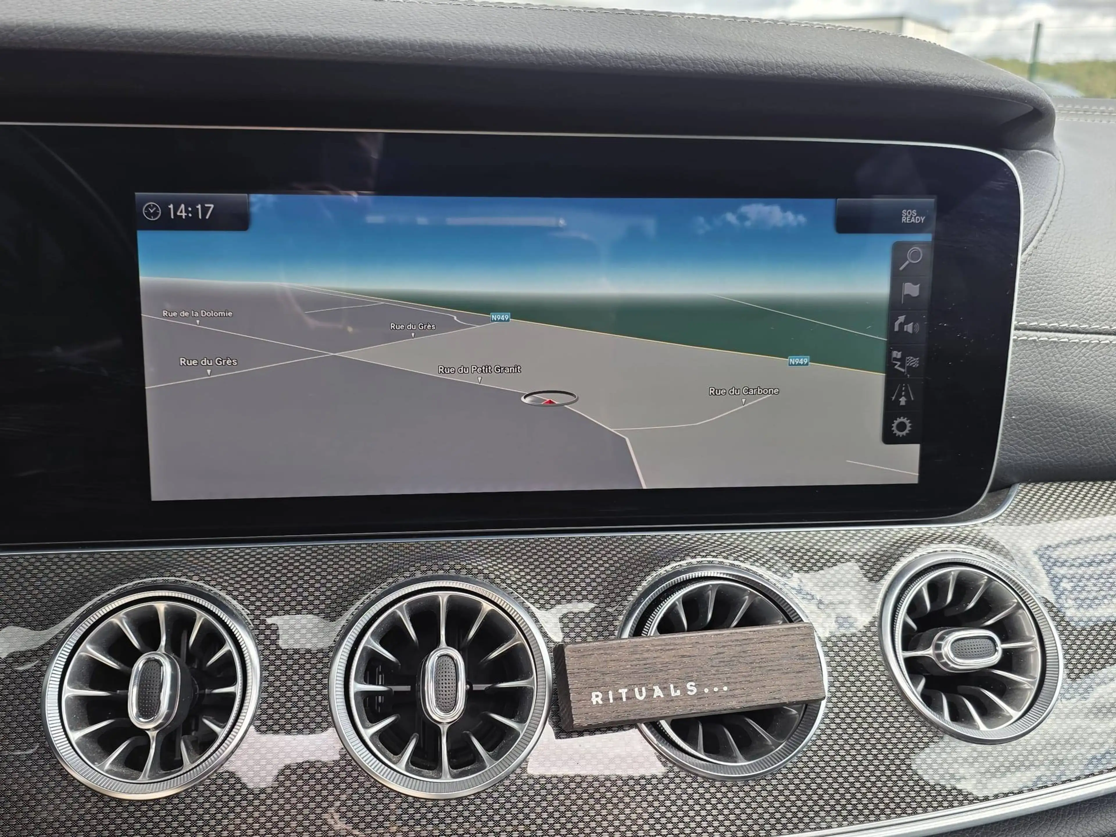 Mercedes-Benz CLS 350 CLS 350 d 4-Matic — photo 12