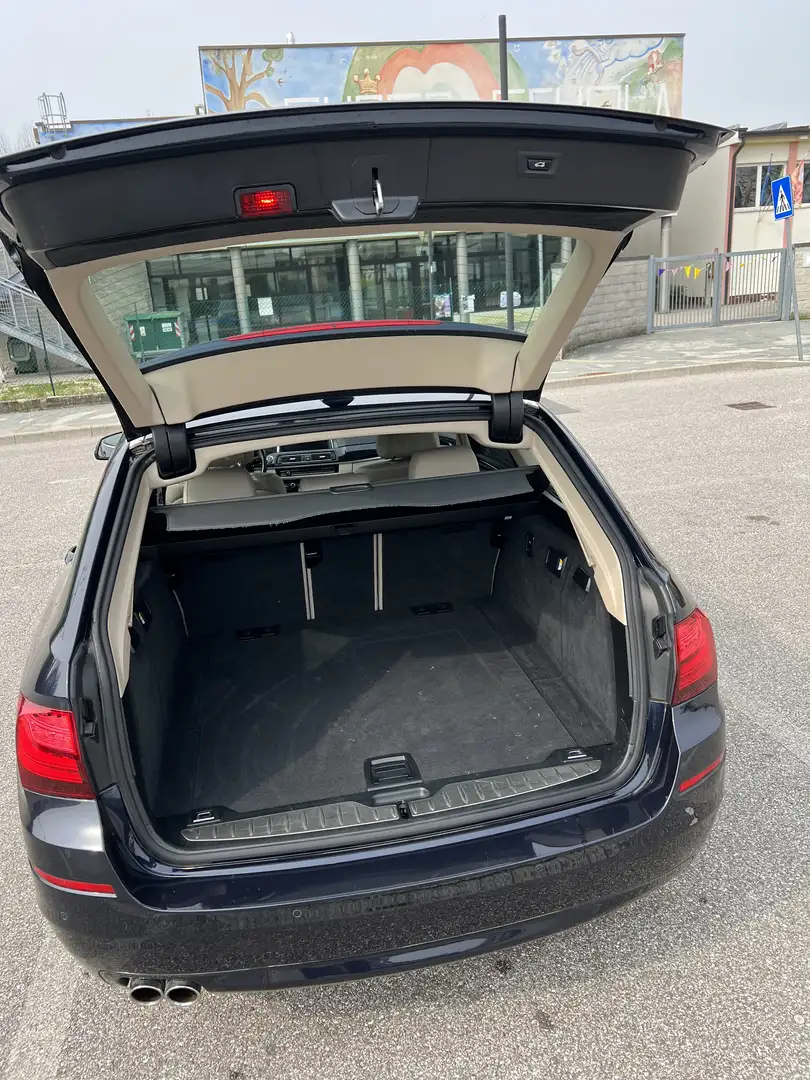 BMW 518 518d Touring Luxury Line - 2