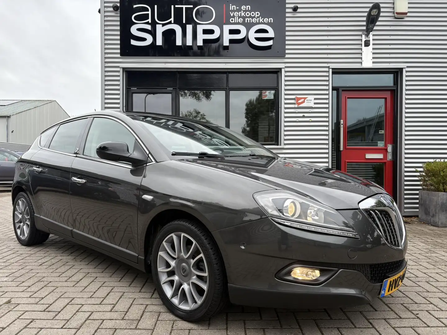 Lancia Delta 1.4-16V Oro -150 PK!-CLIMA-LEDER/ALCANTARA-CRUISEC Grijs - 2