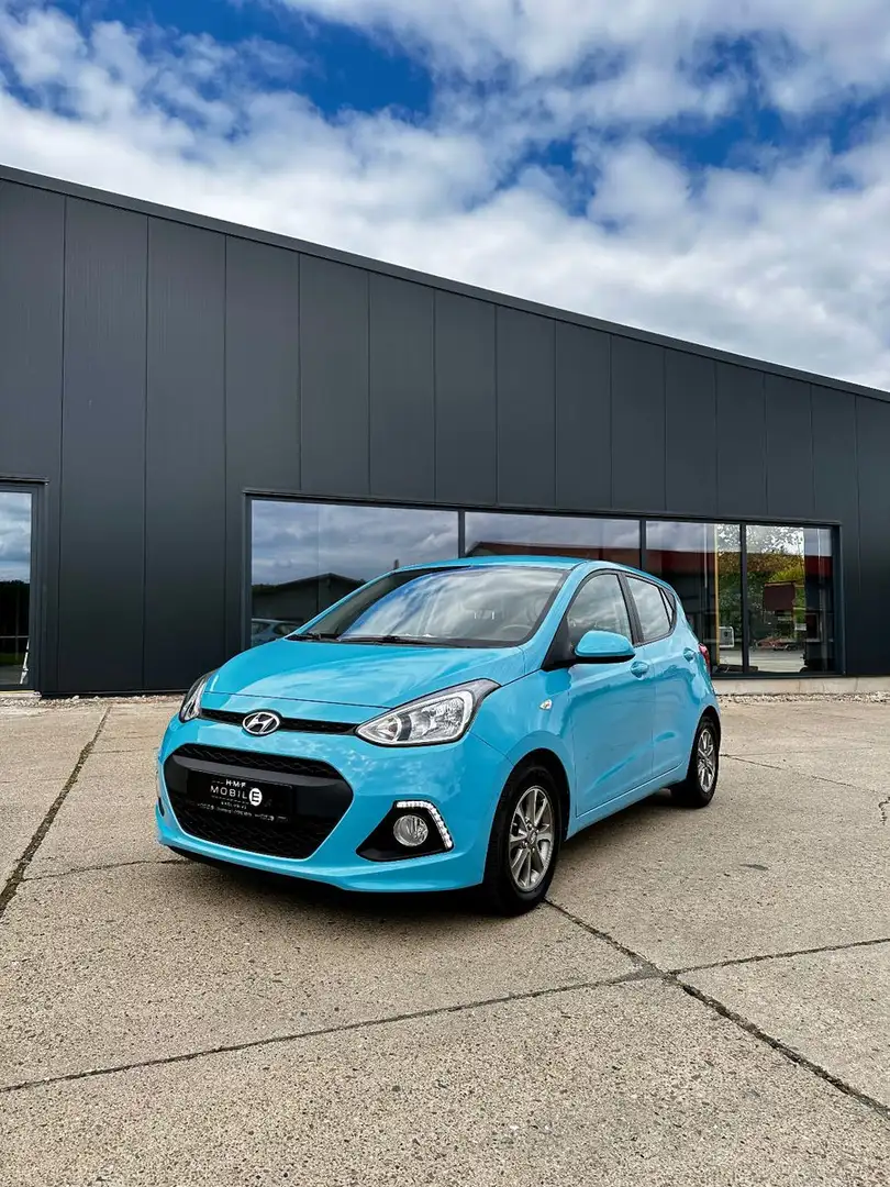 Hyundai i10 Edition Beheizbares Lenkrad LED Tagfahrlicht Blau - 1