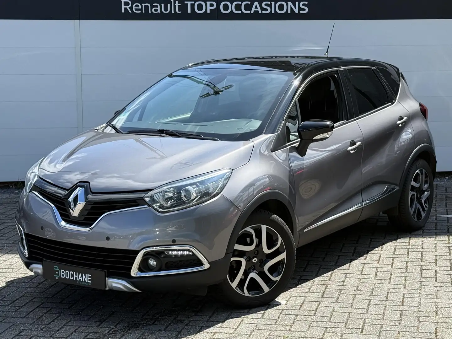 Renault Captur 1.2 TCe Helly Hansen (Hoge instap) Automaat | Trek Grijs - 2
