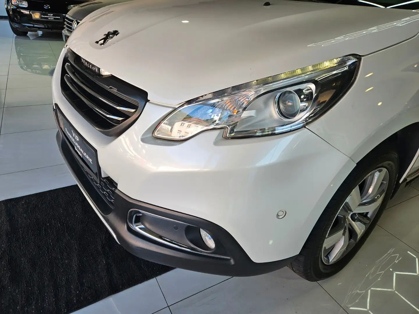 Peugeot 2008 Allure,Panoramadach,Klima,Alu,1-Hand Wit - 2
