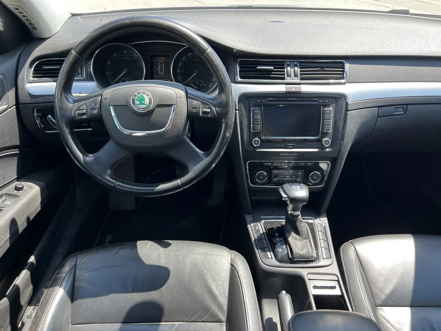 Skoda Superb Combi 4x4 Ambition 3,6 V6 FSI DSG - 2