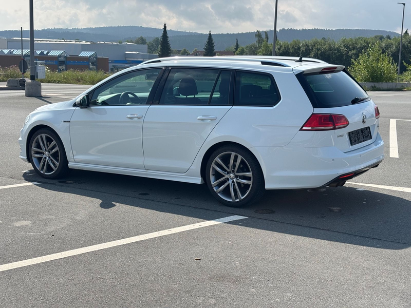 Volkswagen Golf VII 1.4 TSI Variant R-Line Lounge — photo 6
