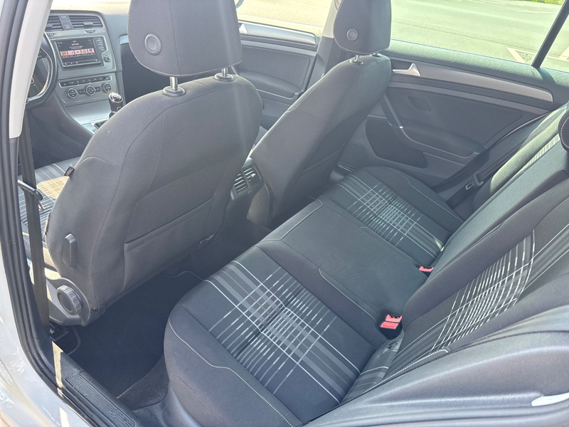 Volkswagen Golf VII 1.4 TSI Variant R-Line Lounge — photo 11