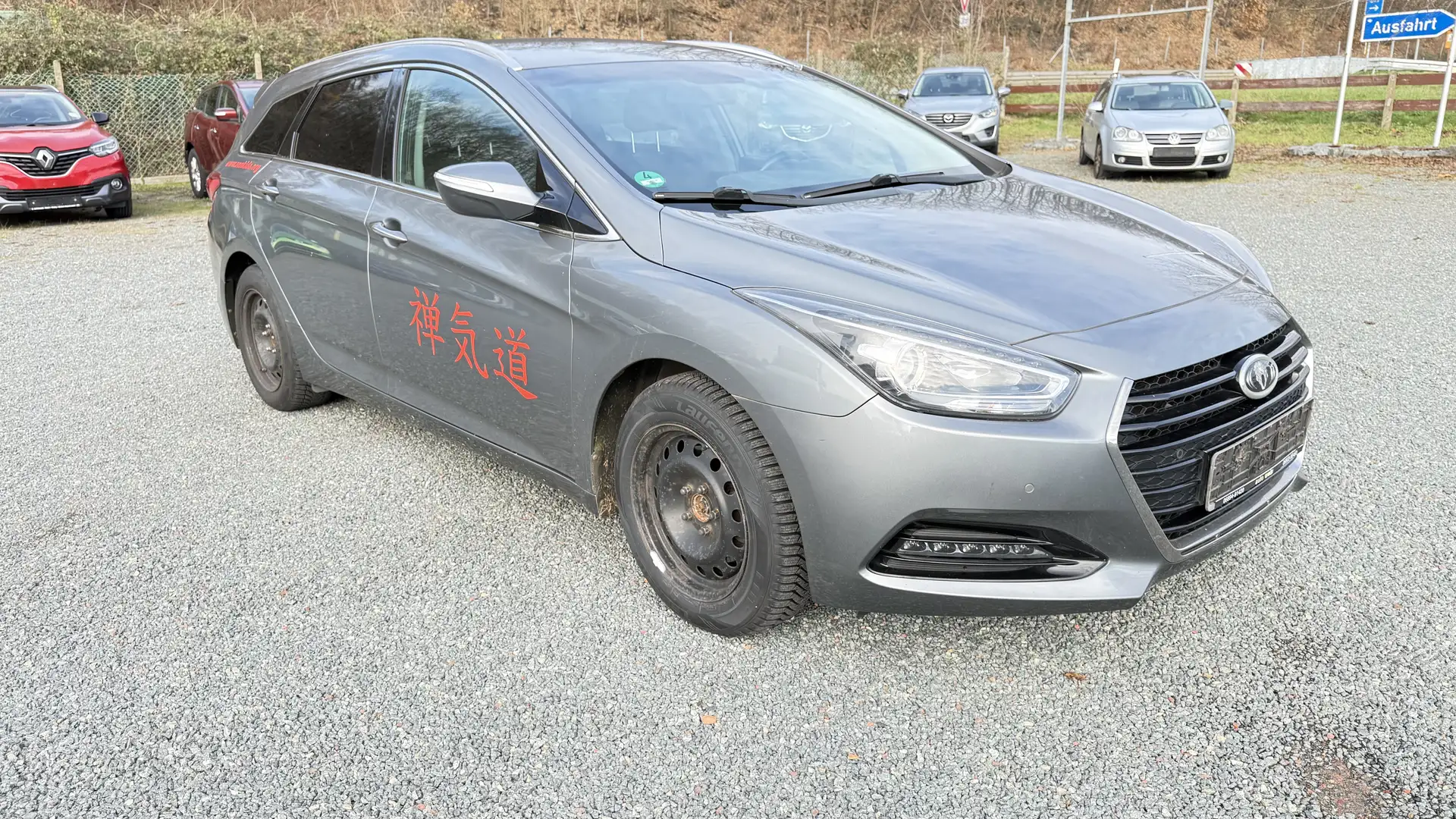 Hyundai i40 blue Trend Gris - 1