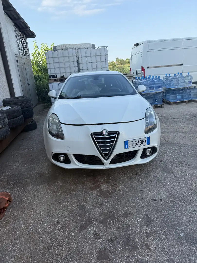Alfa Romeo Giulietta 1.4 t. Distinctive 120cv - 1