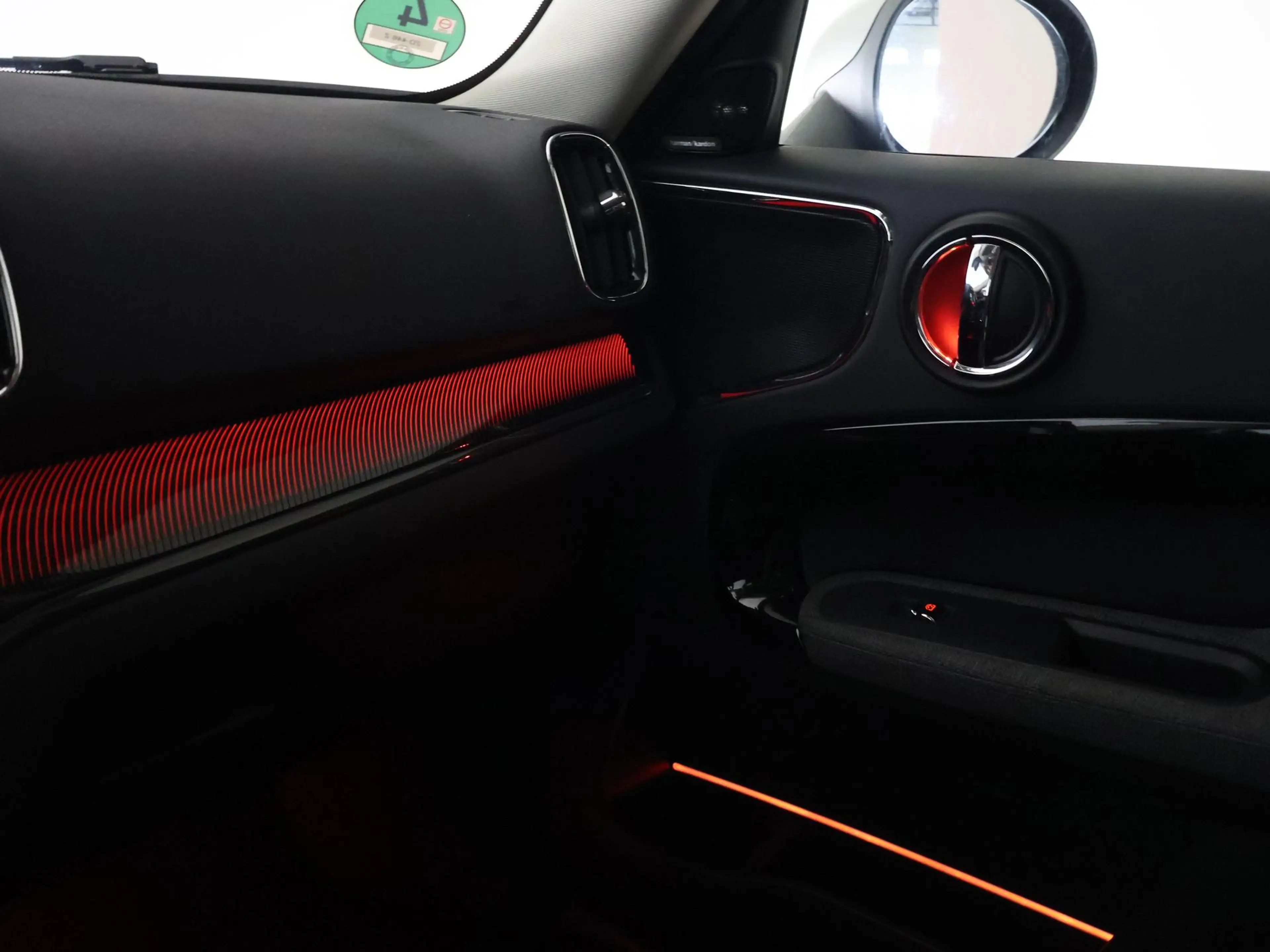 MINI Cooper S Countryman 2.0 COOPERS 192 PK AUT. ALL4 CHILI + HEAD-UP | ADA — photo 17