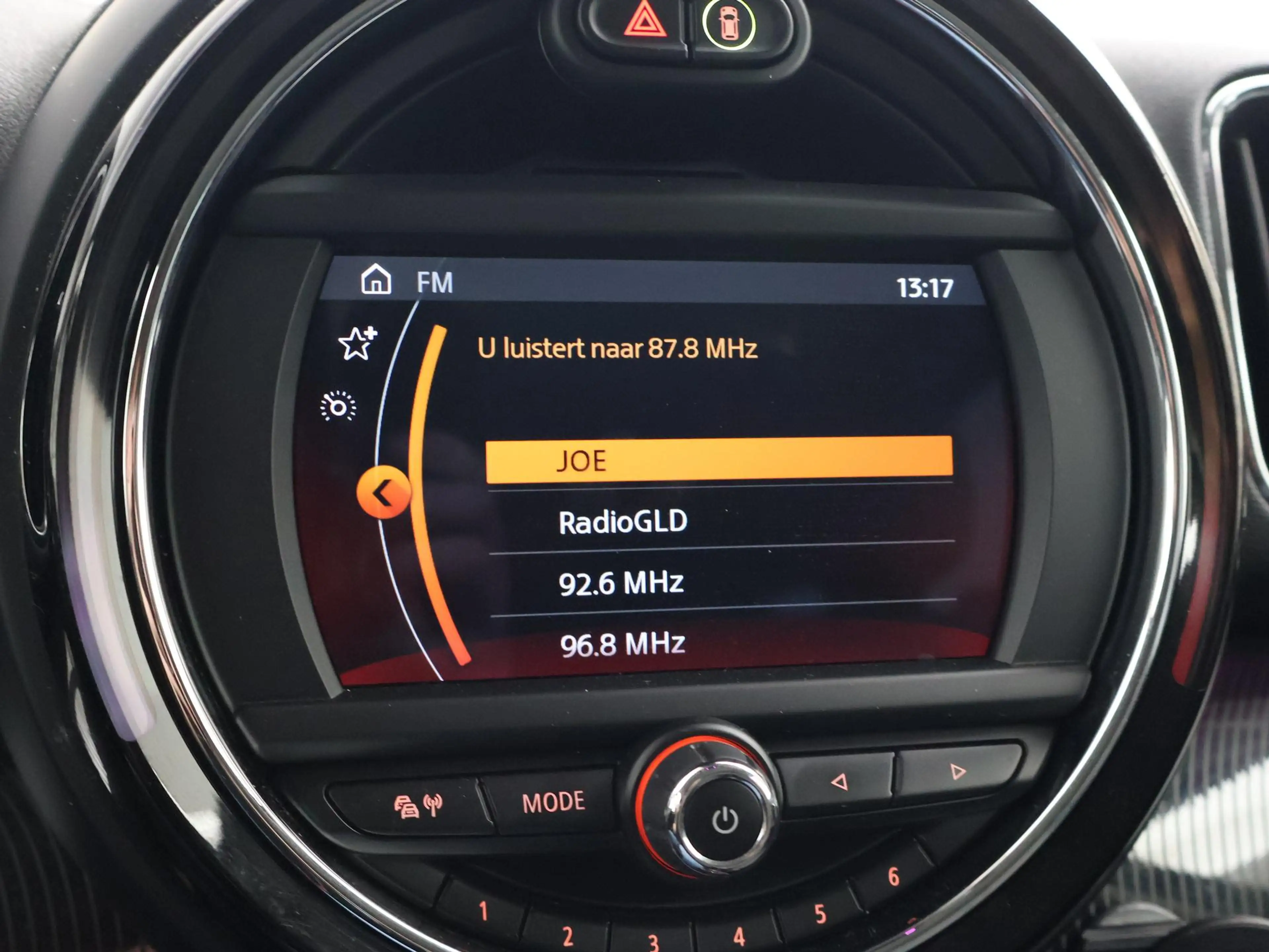 MINI Cooper S Countryman 2.0 COOPERS 192 PK AUT. ALL4 CHILI + HEAD-UP | ADA — photo 33