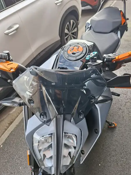 KTM 125 Duke - foto 2