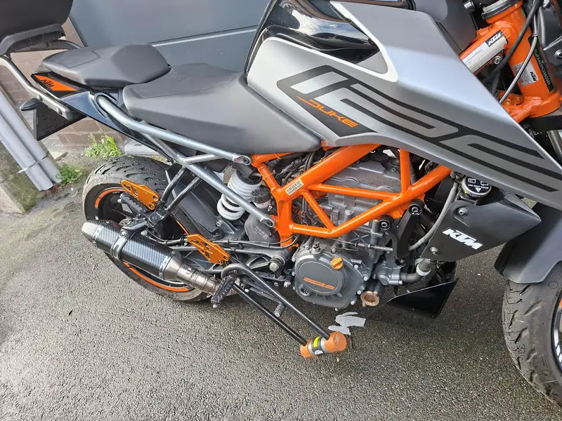 KTM 125 Duke - foto 5