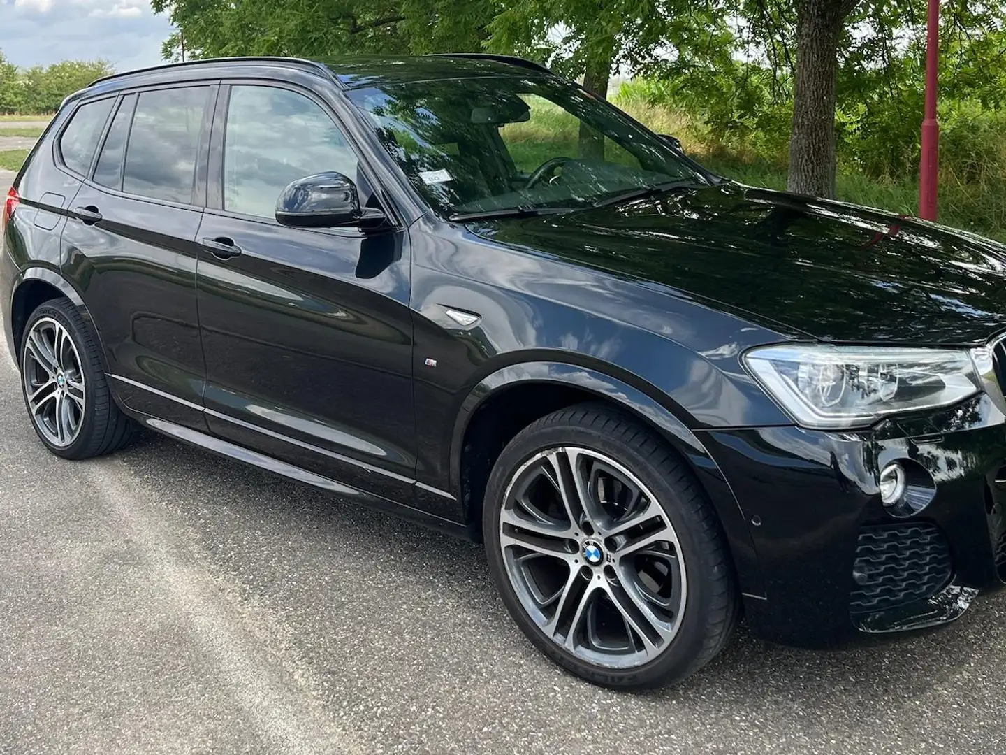 BMW X3 X3 xDrive20d Aut. Fekete - 2